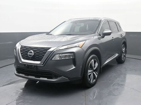Used 2023 Nissan Rogue SL w/ SL Premium Package image 1