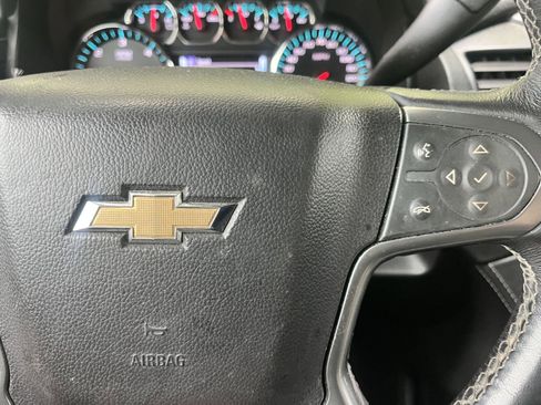 Used 2018 Chevrolet Tahoe Premier AWD/4WD image 26
