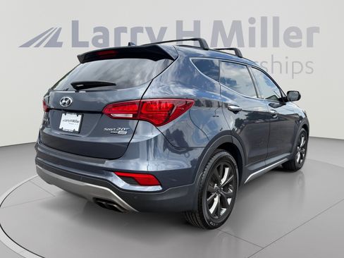 Used 2017 Hyundai Santa Fe Sport AWD/4WD image 5