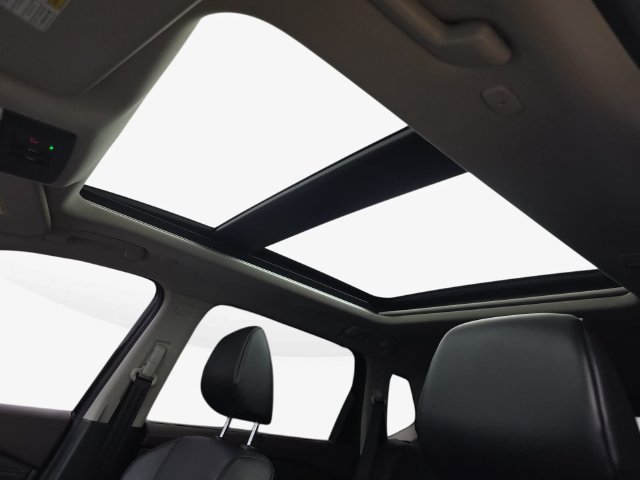 Used 2022 Nissan Rogue SV w/ SV Premium Package FWD image 29