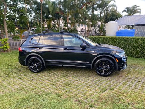 Used 2023 Volkswagen Tiguan SE R-Line FWD image 26