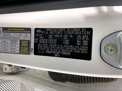 Used 2015 Kia Soul + FWD image 9