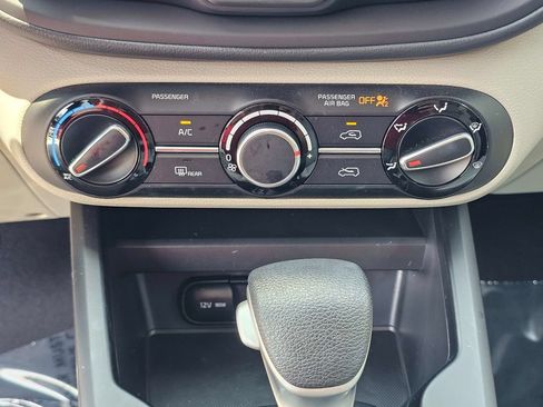 Certified 2024 Kia Soul LX w/ Option Group 015 FWD image 25