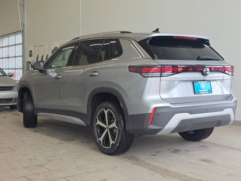 New 2026 Volkswagen Tiguan SE AWD/4WD image 9