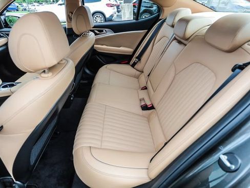 Used 2022 Genesis G70 3.3T AWD/4WD image 65