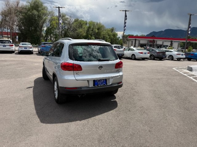Used 2017 Volkswagen Tiguan Wolfsburg Edition AWD/4WD image 9