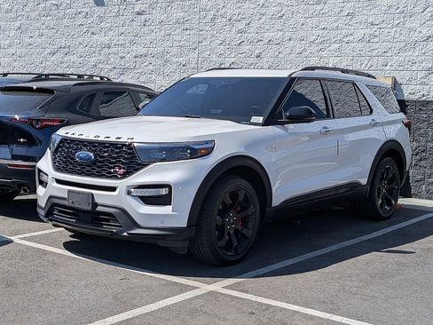 Used 2022 Ford Explorer ST w/ Equipment Group 401A image 23