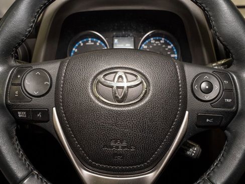 Used 2017 Toyota RAV4 XLE image 18