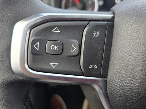 Used 2025 RAM 2500 Big Horn AWD/4WD image 11