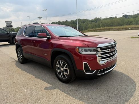 Certified 2021 GMC Acadia SLE w/ Driver Convenience Package AWD/4WD image 8