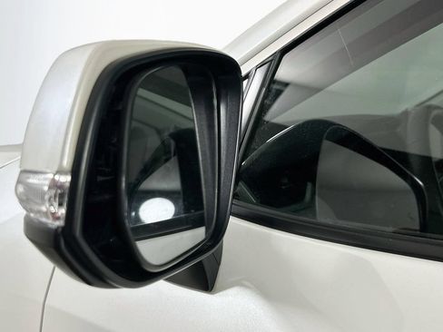 Used 2025 Toyota RAV4 XLE Premium FWD image 37