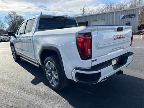Used 2023 GMC Sierra 1500 Denali w/ Denali Reserve Package image 8