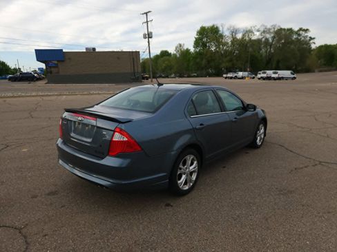 Used 2012 Ford Fusion SE FWD image 4