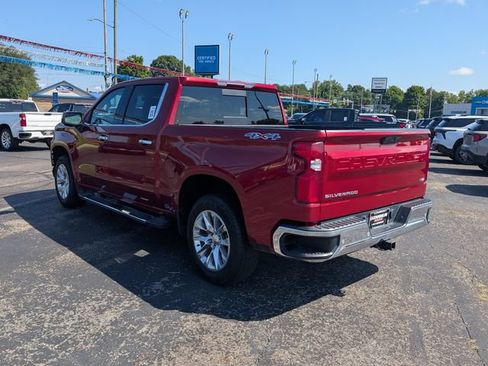 Used 2021 Chevrolet Silverado 1500 LTZ AWD/4WD image 5