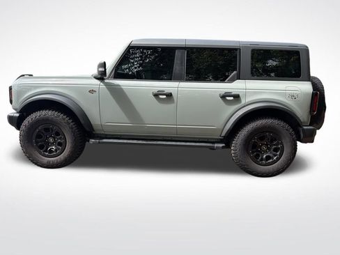 Used 2023 Ford Bronco Wildtrak image 8