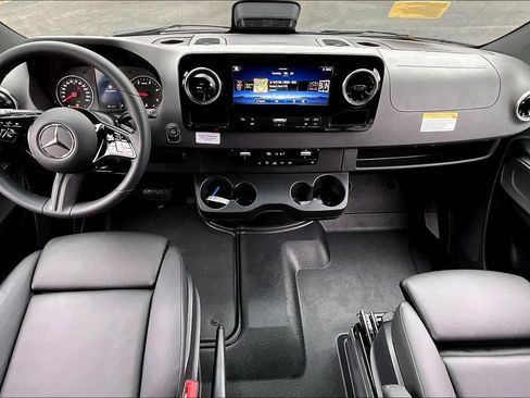 New 2026 Mercedes-Benz Sprinter 2500 image 7