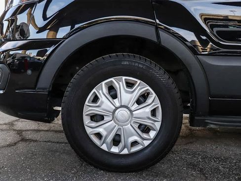 Used 2024 Ford Transit 350 XLT image 11