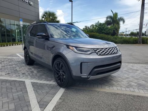 New 2025 Land Rover Discovery S AWD/4WD image 7