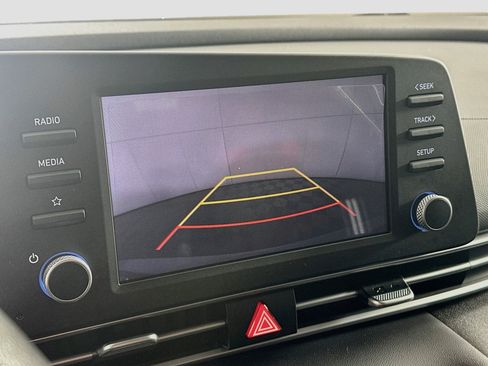 Used 2023 Hyundai Elantra SEL FWD image 22