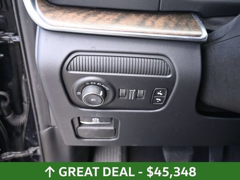 Used 2023 Jeep Grand Wagoneer L Series II AWD/4WD image 26