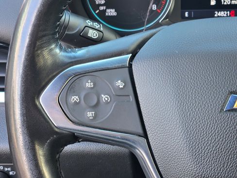 Used 2022 Chevrolet Traverse LT w/ LPO, Floor Liner Package image 32