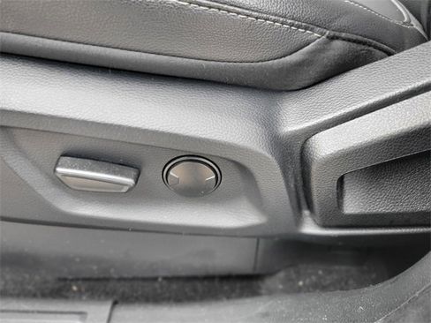 Certified 2021 Ford Ranger Lariat w/ Tremor Off-Road Package image 18