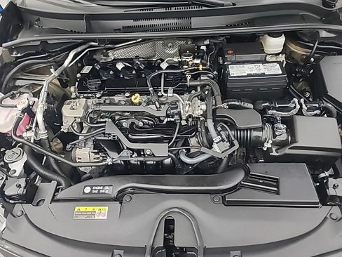 Used 2025 Toyota Corolla LE FWD image 36