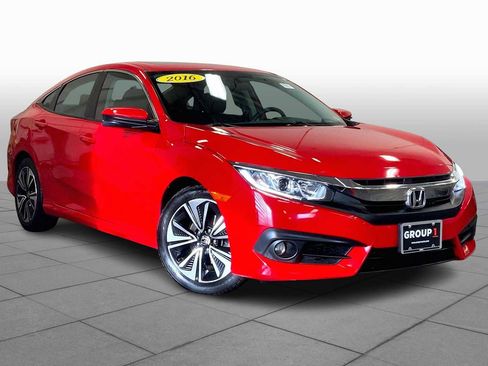 Used 2016 Honda Civic EX-T image 2