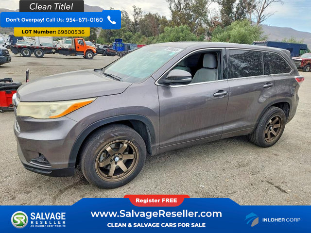 Used 2014 Toyota Highlander LE FWD image 1