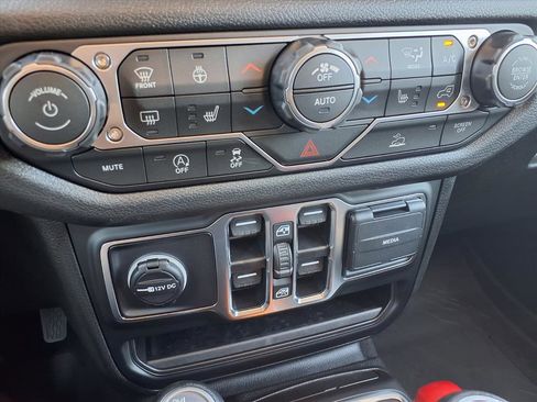 New 2025 Jeep Gladiator Sport AWD/4WD image 6