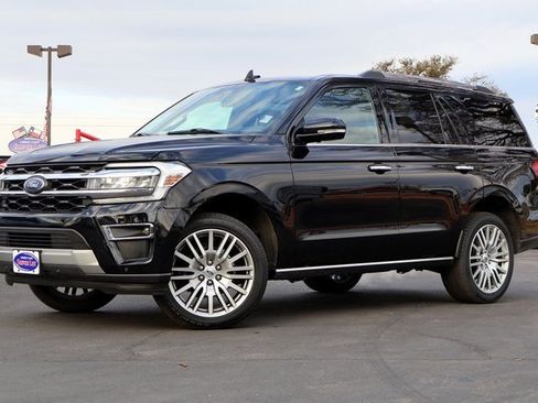 Certified 2024 Ford Expedition Limited image 18