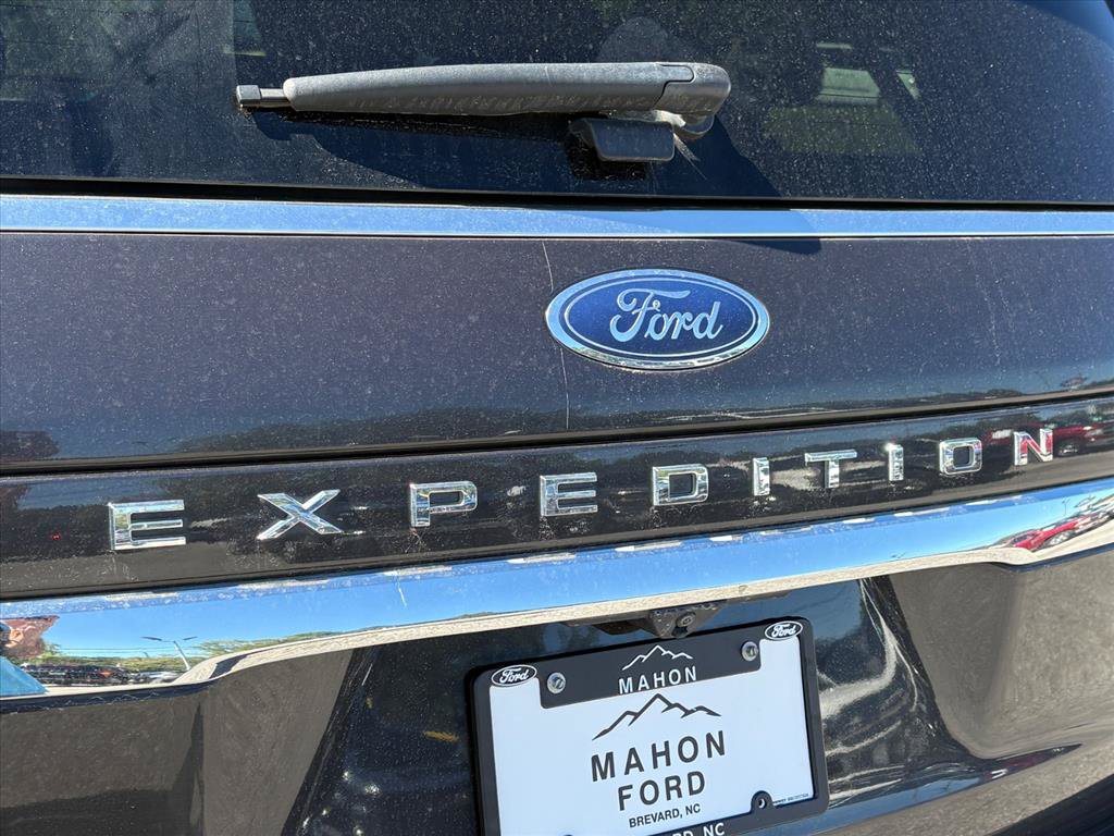 Used 2023 Ford Expedition Max Limited AWD/4WD image 10
