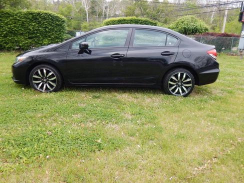 Used 2015 Honda Civic EX-L image 2