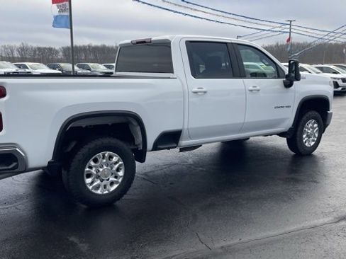 Used 2023 Chevrolet Silverado 2500 LT image 6