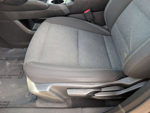 Used 2025 GMC Terrain Elevation image 13