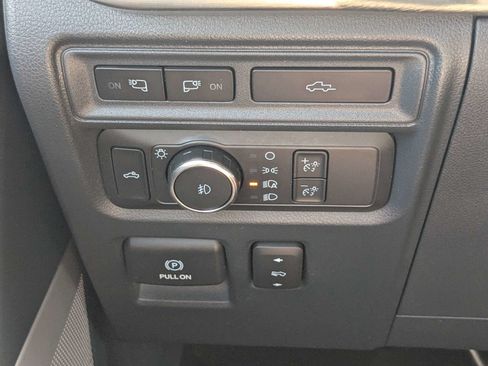 Used 2022 Ford F150 Lariat AWD/4WD image 30