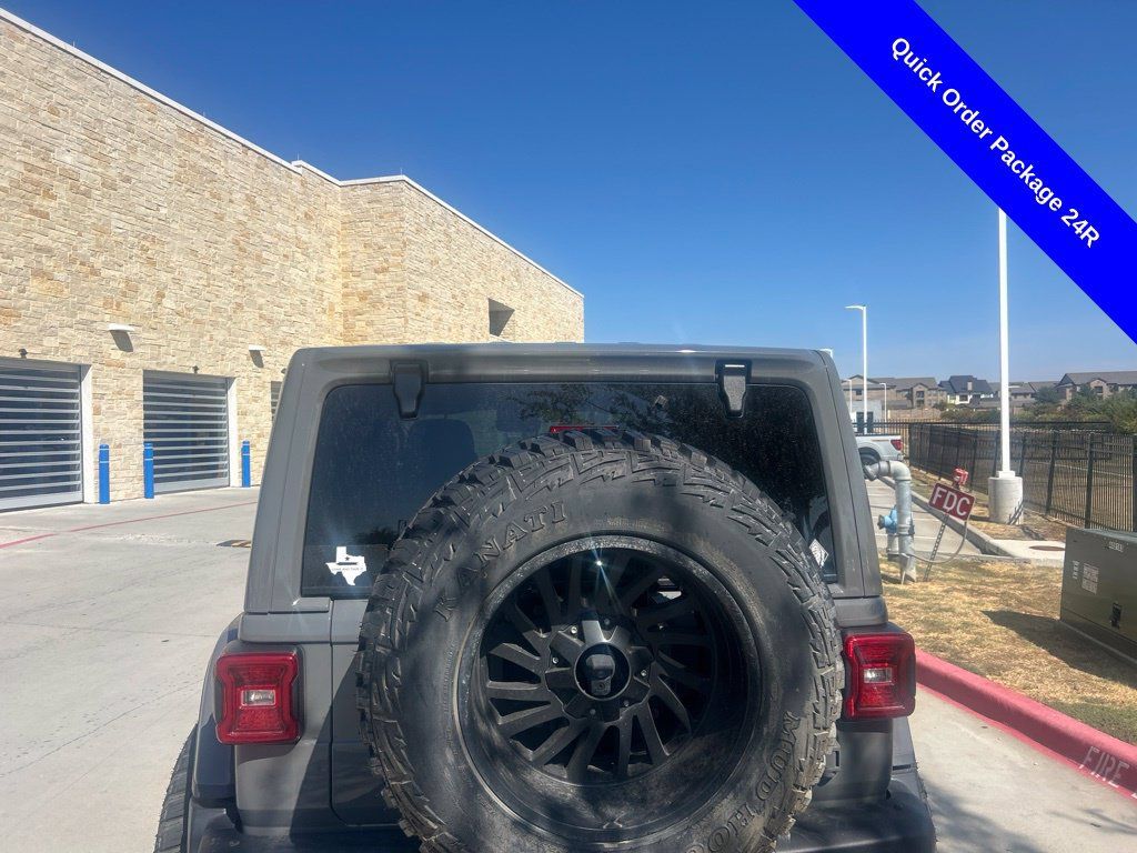 Used 2020 Jeep Wrangler Unlimited Rubicon AWD/4WD image 9