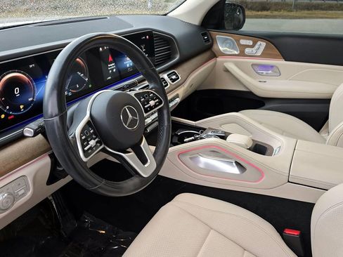 Used 2021 Mercedes-Benz GLE 350 w/ 3rd Row Seat Package image 32