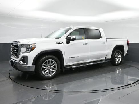 Used 2019 GMC Sierra 1500 SLT w/ SLT Premium Plus Package image 3