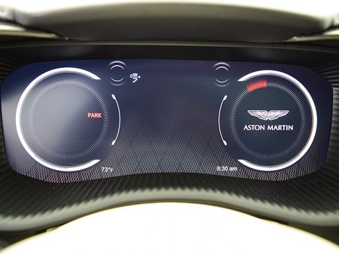 Used 2022 Aston Martin DBX DBX image 30