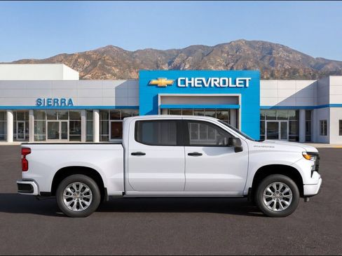 New 2026 Chevrolet Silverado 1500 Custom RWD image 2