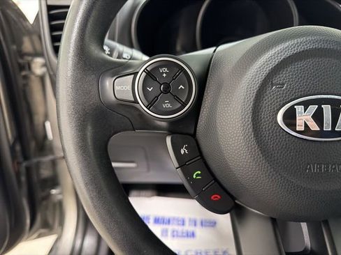 Used 2017 Kia Soul FWD image 15