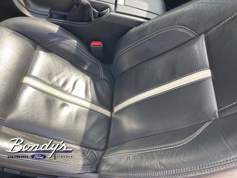Used 2011 Ford Mustang GT Premium w/ Comfort Pkg RWD image 7
