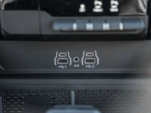 New 2026 RAM 1500 4x4 Crew Cab image 27