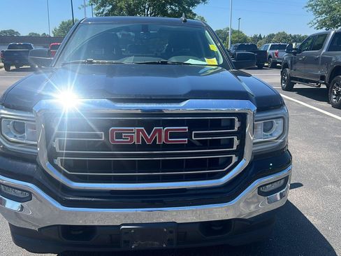 Used 2016 GMC Sierra 1500 SLE w/ SLE Value Package AWD/4WD image 16
