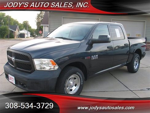 Used 2017 RAM 1500 Tradesman w/ Cold Weather Group AWD/4WD image 27