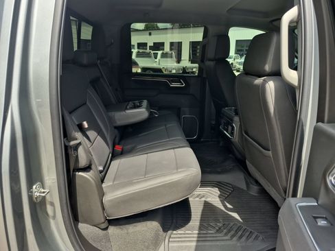 Used 2025 Chevrolet Silverado 2500 LTZ w/ LTZ Premium Package AWD/4WD image 27
