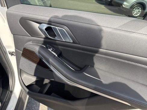 Used 2023 BMW X5 xDrive40i w/ Premium Package image 14