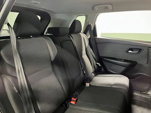 Used 2023 Nissan Rogue SV AWD/4WD image 13
