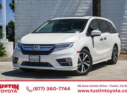 Used 2020 Honda Odyssey Elite image 1
